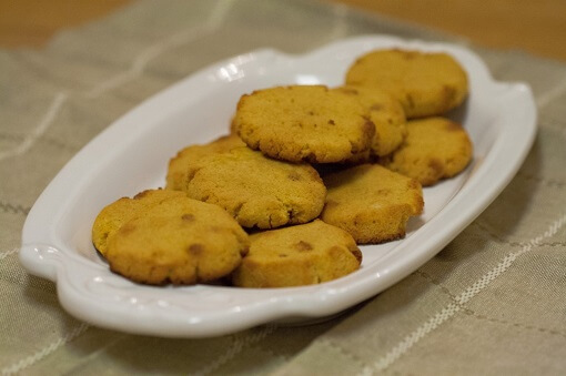 paleo-spiced-mulberry-cookies
