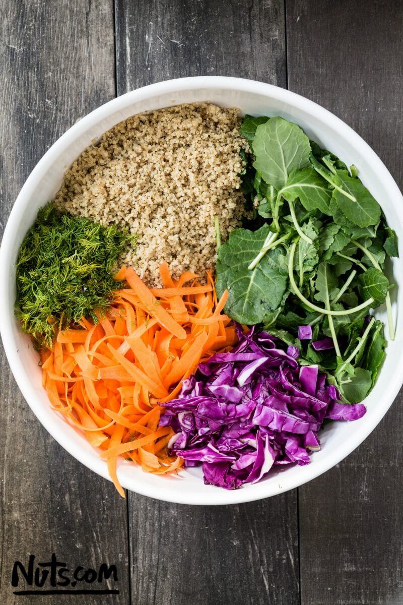 kale-quinoa-salad-ingredients-bowl