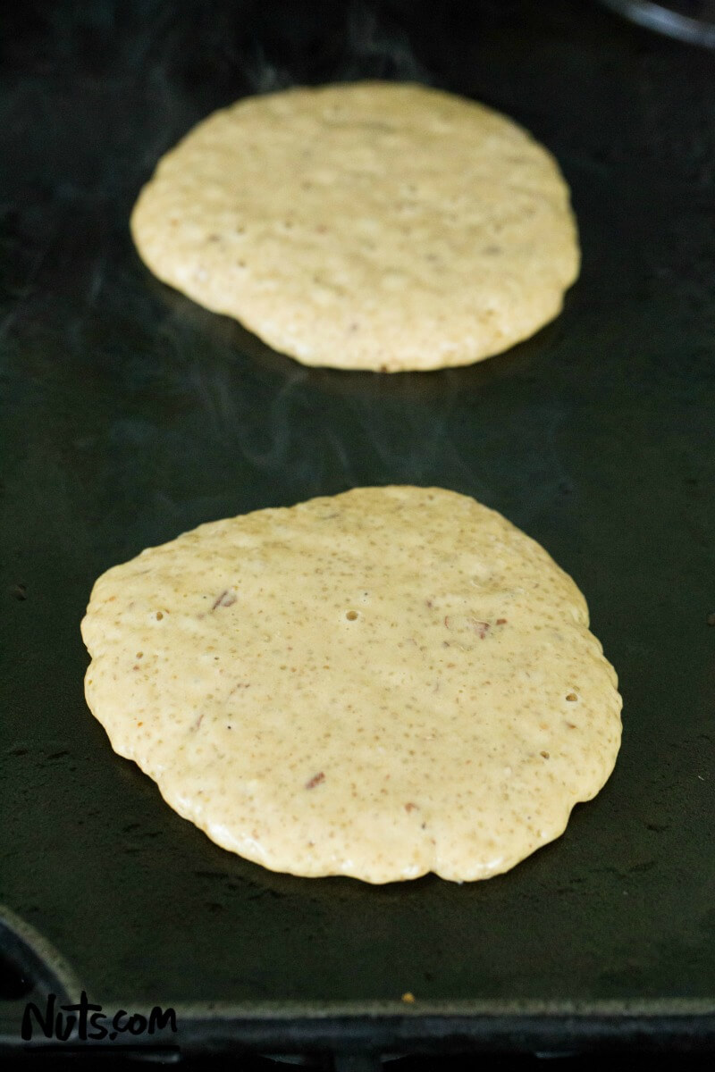 quinoa-pancakes-on-griddle